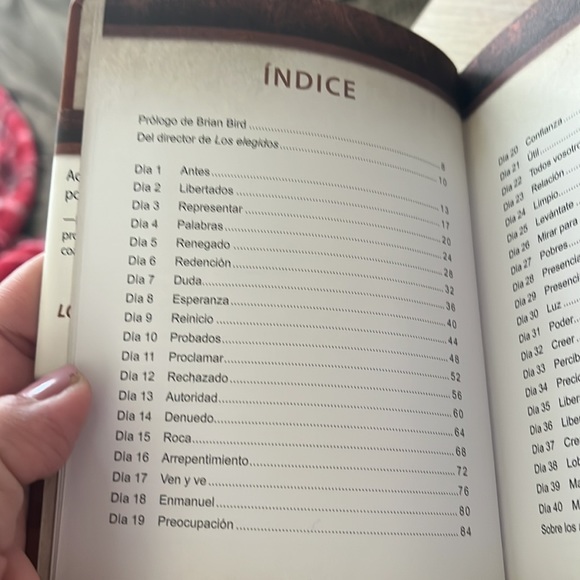 Book #1 Los Elegidos 40 Días con Jesus - Picture 6 of 7